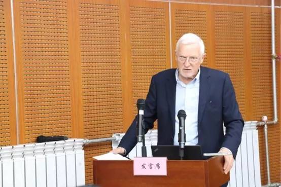 1505696540997519.jpg 640.webp (4).jpg